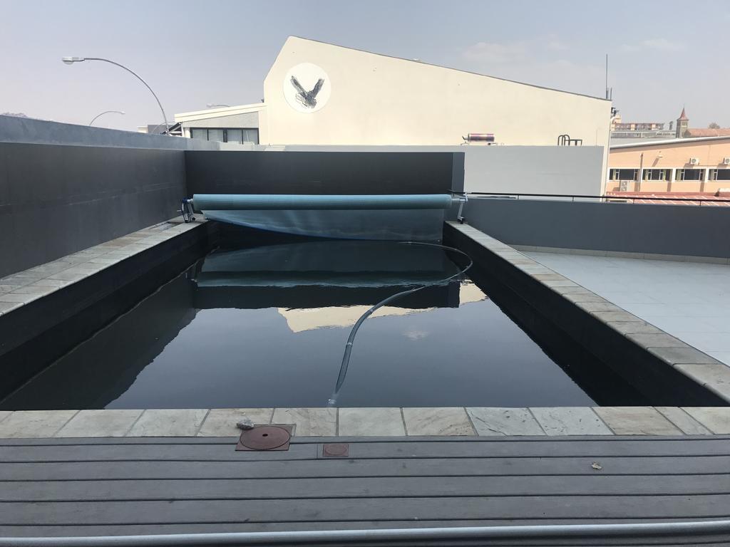 Apartment 64 At 77 On Independence Ave 温特和克 外观 照片