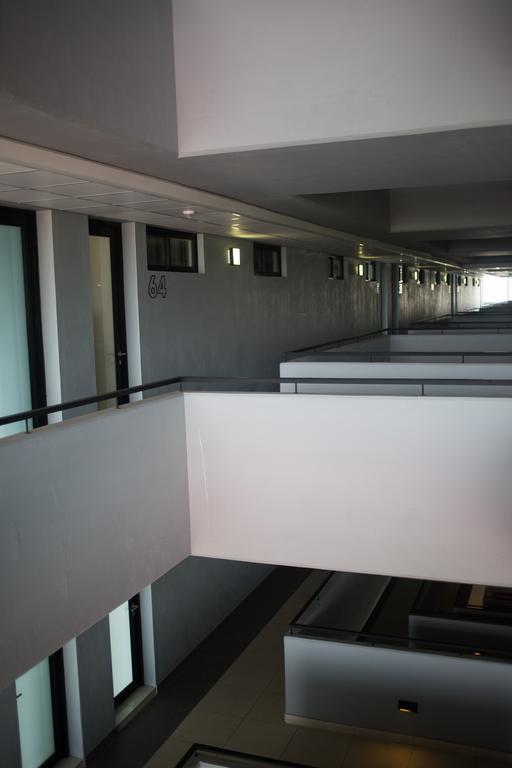 Apartment 64 At 77 On Independence Ave 温特和克 外观 照片